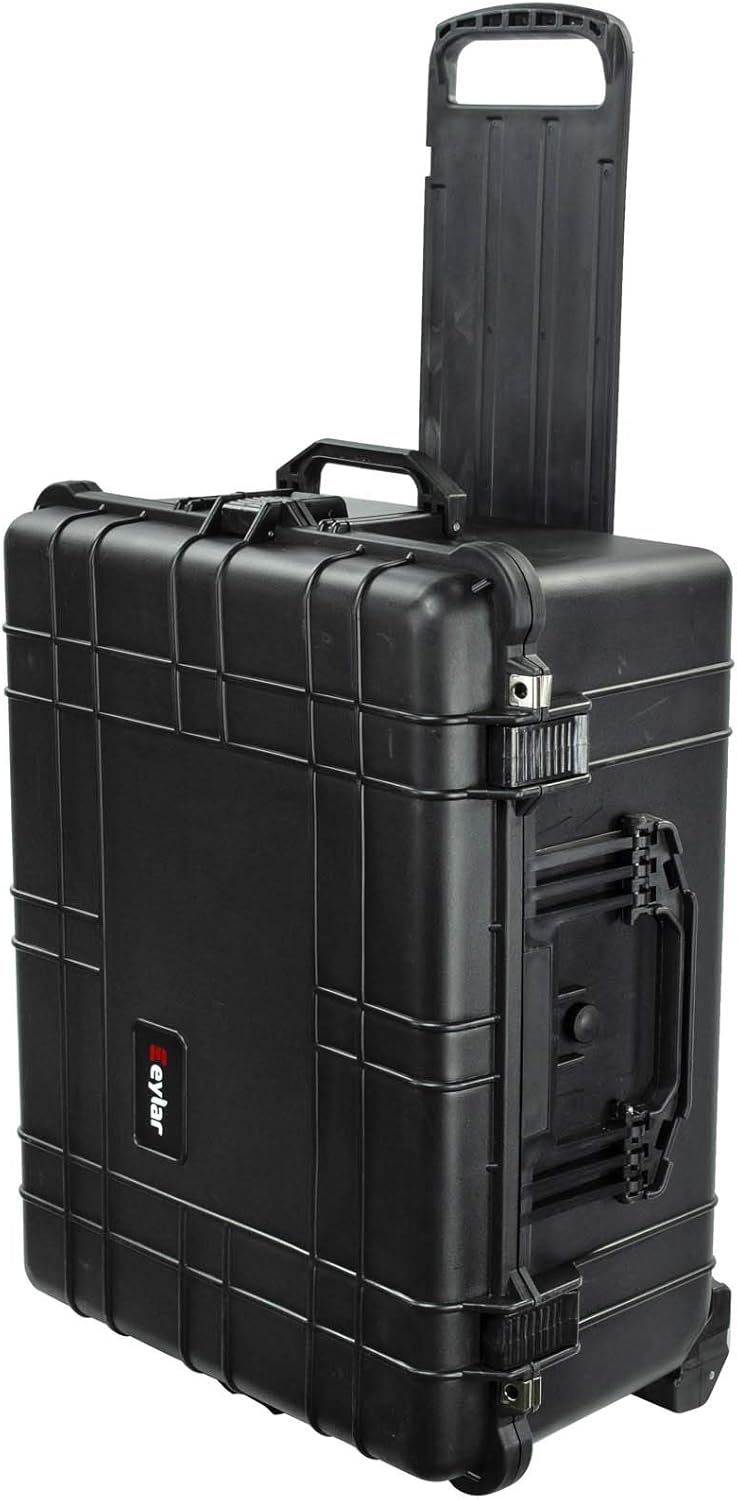 Protective Roller Camera Hard Case with Foam (Black) U7760