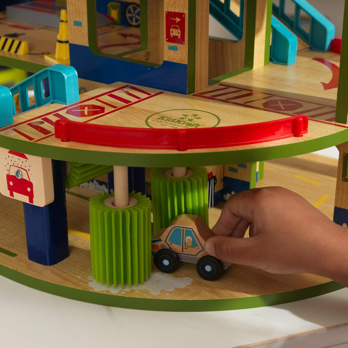 Wooden Car Garage Playset with 19-Piece Accessory Set and Moving Elevator Q263055