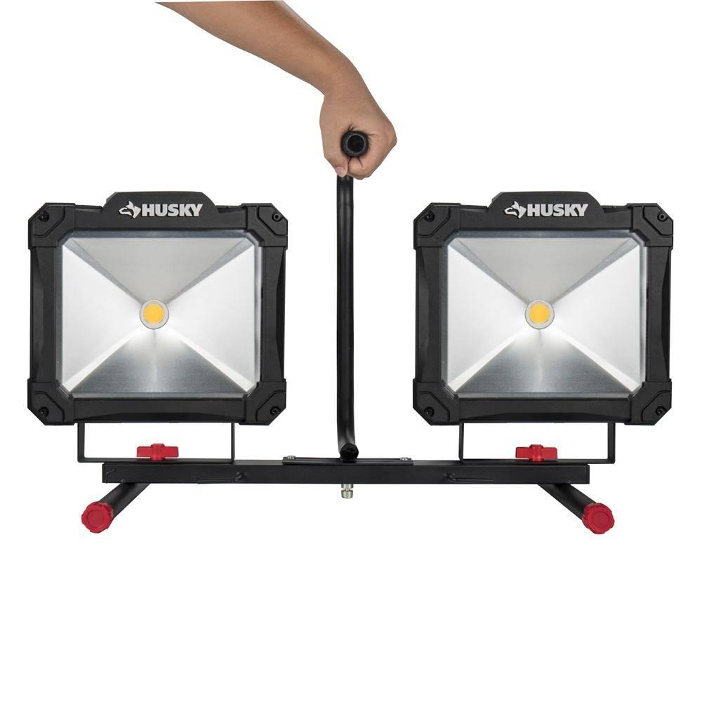 10,000-Lumen Twin-Head LED Work Light U320065