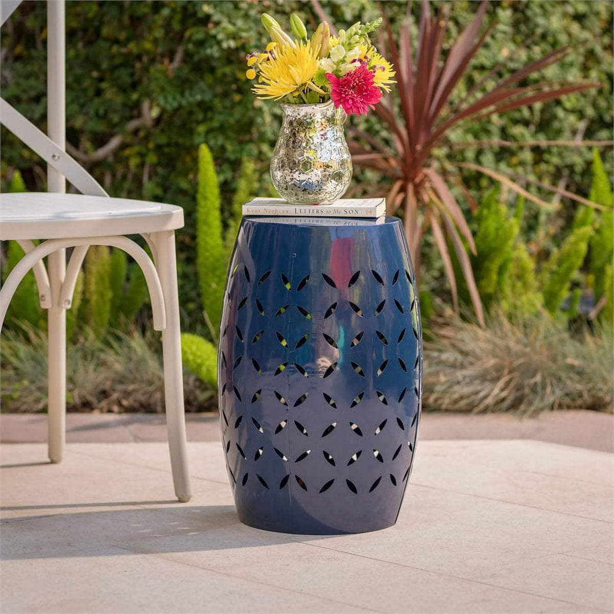12" Iron Outdoor Side Table M69305