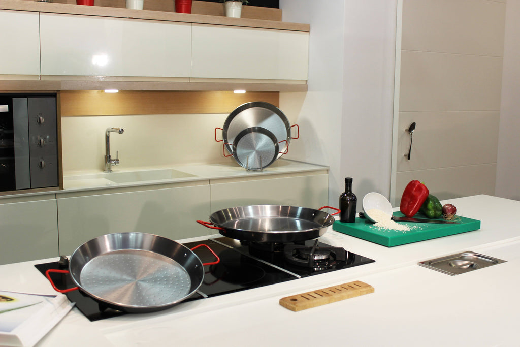 32x22 Carbon on Steel Paella Pan T8753