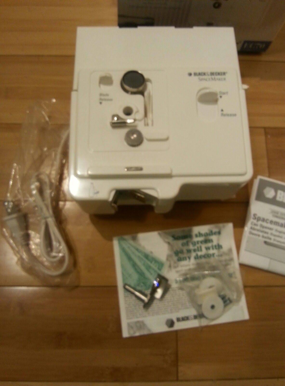 Under Cabinet Electric Can Opener I91609