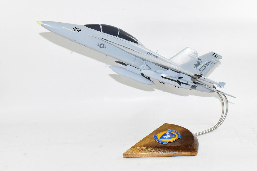 Mahogany 1/37th Scale F/A-18D Model H66085
