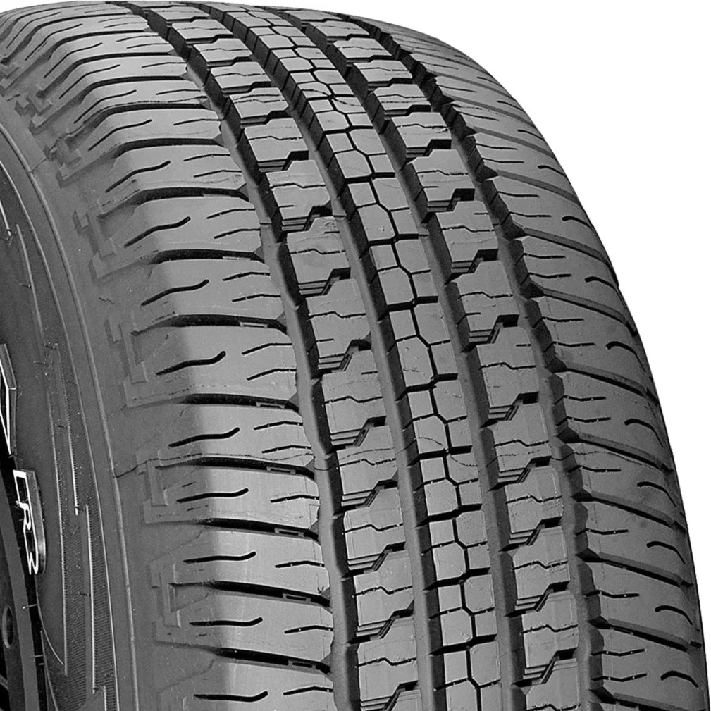 265/70R17 115T All-Season Tire M69324