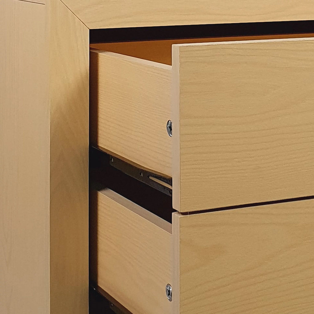 2 Piece 4 Drawer Dresser and Nightstand Set A27451