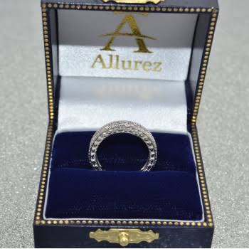 14K White Gold Carved Floral Wedding Band P71864