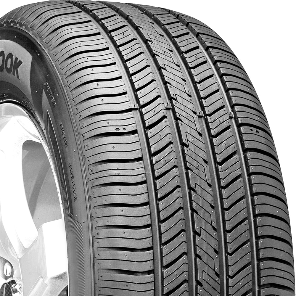 215/65R17 99T All-Season Tire R445