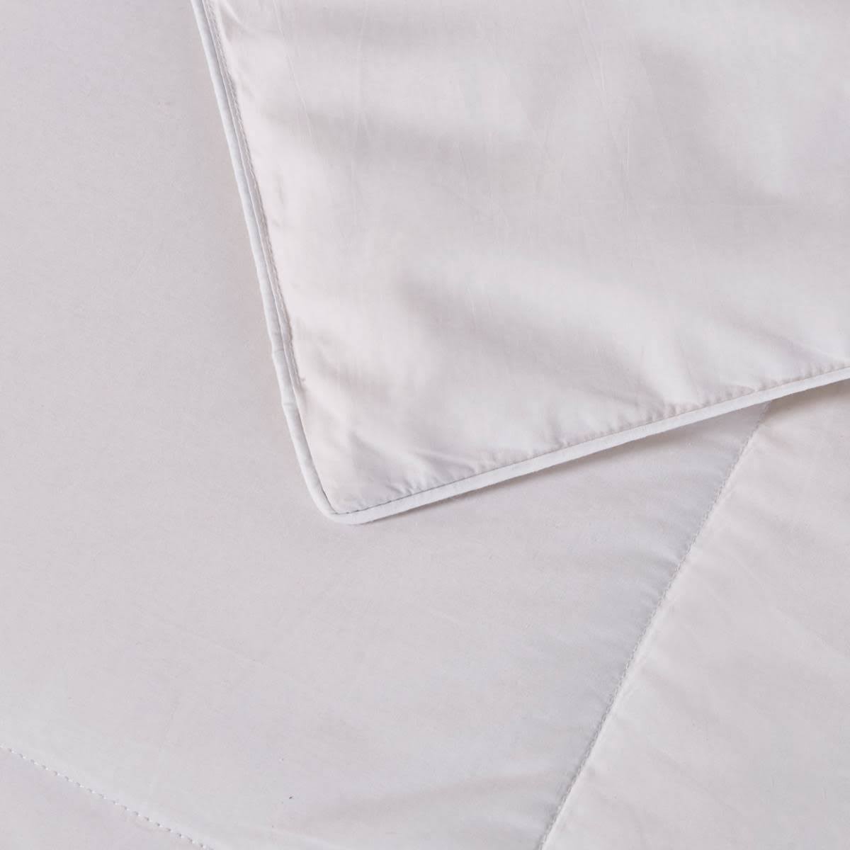 White Down Fiber Comforter Full/Queen X97866