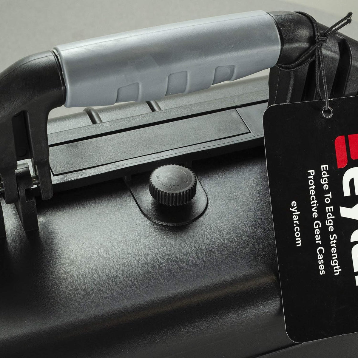 Protective Roller Camera Hard Case with Foam (Black) U7760