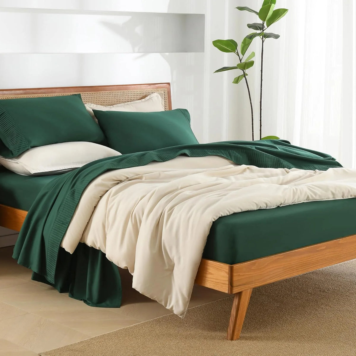 Emerald Green Microfiber Sheet Set California King 4 Pieces Deep Pocket S305
